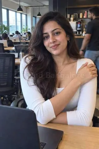 Zoya, 26, from Hyderabad, escort in Indiranagar, Bangalore