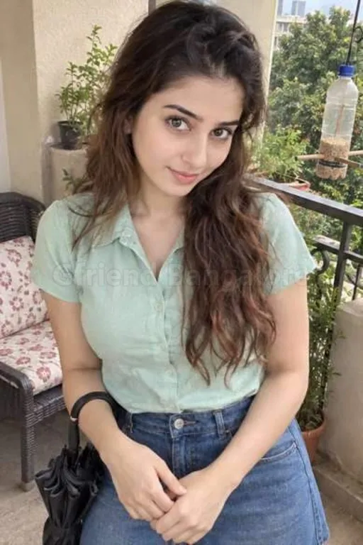 Suhani, 20, from Banaswadi, escort in Bangalore