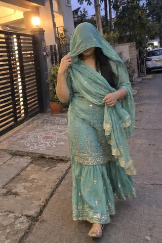 Roshni, 28, from Patna, massage escort in Indiranagar, Bangalore