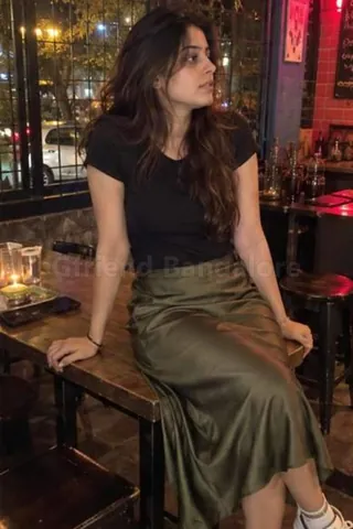 Ritika, 22, from Dehradun, escort in Majestic, Bangalore