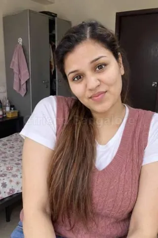 Nidhi, 24, Indian escort in HSR Layout, Bangalore